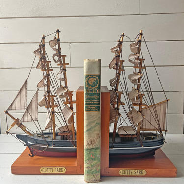 Vintage Cutty Sark Ship Bookends // Antique Boat Bookends // Midcentury Nautical Bookends // Boat Collector, Lover // Fathers Day Gift 