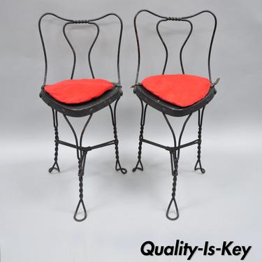 2 Antique Twisted Wrought Iron Metal Ice Cream Parlor Chairs Triangle Seat 3 Leg