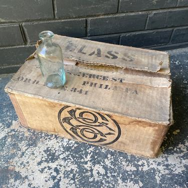 10 Philadelphia Glass Apothecary Bottles in Box Vintage Antique Industrial Prop 