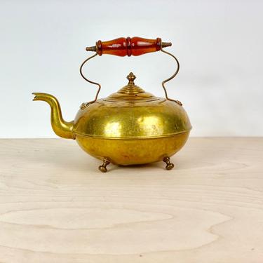 Vintage Brass Tea Kettle, Footed Brass Kettle, Brass Teapot with Amber Handle 