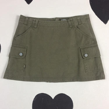 90&#39;s Y2K Squeeze Jeans cargo skirt military micro mini olive army green cotton denim short flared skirt SQZ Laura Croft Destiny&#39;s Child 12 by verybestvintage