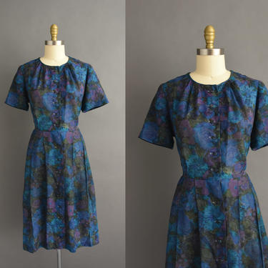 vintage 1960s | Plus Size Purple &amp; Blue Floral print Full Skirt Cotton Dress | XXL | 60s dress 
