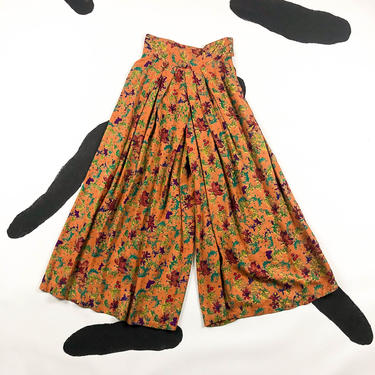 80s Orange Rayon Printed Gaucho Pants / Coach Camel / Berries / Baroque / Wide Leg / Cropped / High Waist / Wide Waistband / S / 90s 