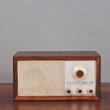 KLH Mid Century Model 21 FM Radio