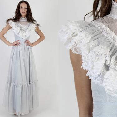 70s Light Blue Swiss Dot Bridal Dress / 1970s Ruffle Lace Country Dress / Plain Bictorian Antique Wedding / Womens Saloon Maxi Dress 