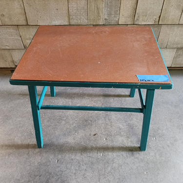 Cute little side table w/ formica top 24