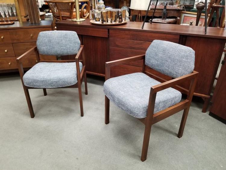                   Mid-Century Modern walnut arm chairs with new navy and white tweed fabric
