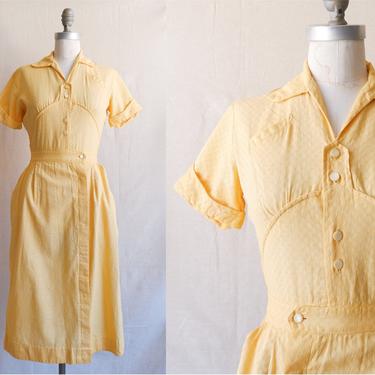 Vintage 50s 60s Cotton Nurse Uniform Dress/ 1950s 1960s Yellow Short Sleeve Checkerboard Dress/ Size XS Small 