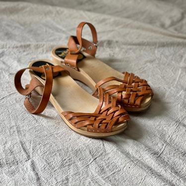 Toffel Hasbeens Swedish Clog Woven Leather Sandals, Size 9, 40, Made in Romania 