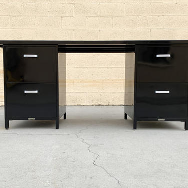 1960s McDowell Craig Knee Space Credenza Desk, Refinished in Black
