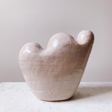 Faye Vase // Handmade Ceramic Vase 