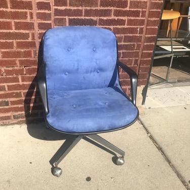 Vintage Mid Century Modern Steelcase Swivel Office Chair on Wheels Fully Upholstered