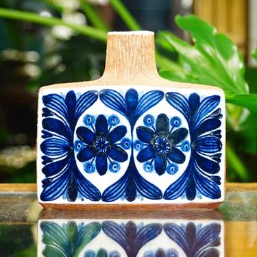 RARE Danish Mid-Century Modern Signed Stoneware Slab Vase, F109, Textured Blue Glaze Vase, Royal Copenhagen Denmark, Ursula Printz Mogensen 