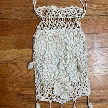 1920’s purse large  reticule crocheted cotton lacy hobo bag drawstring floral cinched off white hand made Edwardian style shabby chic 