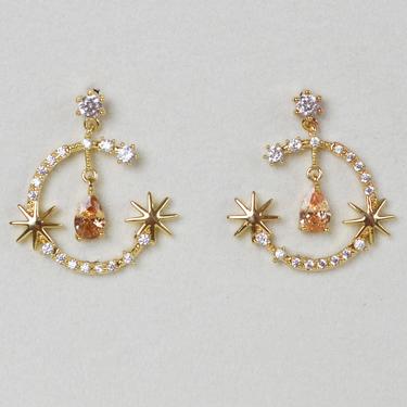 E066 Moon and Star Dangle Statement Earrings, Celestial Drop Earrings, Korean Earrings, crescent moon earring, crescent star earring, gift 