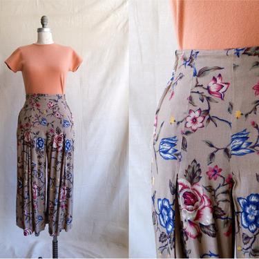Vintage 80s Floral Culotte Shorts/ 1980s High Waisted Cropped Wide Leg Pants/ Size XS 24 