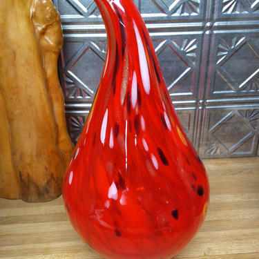Lovely Bright Modern Art Glass Teardrop Vase 