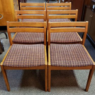 Item #MA47 Set of Six Vintage Dining Chairs c.1960