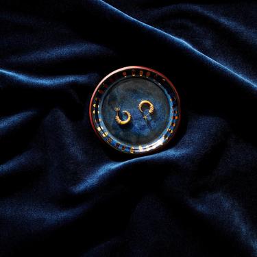 House of Harlow 1960 Creator Collab - The Object Enthusiast - Navy Blue Ceramic Ring Dish with Gold 