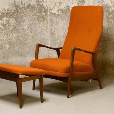 Scandinavian Modern Walnut Recliner Lounge Chair for Westnofa 