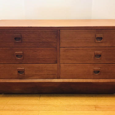 Brouer Danish TV Stand with drawers 