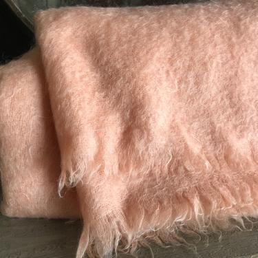 French Mohair Blanket Throw, Made in France, Original Label, Peach, Artisan Wool Blanket, Homespun Fleece 