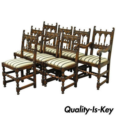 Set of Eight Carved Oak Wood 1930s Jacobean Gothic Style Dining Room Chairs