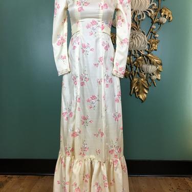 1970s prairie dress, vintage 70s dress, gunne sax style, cottagecore, pink and cream floral, high neck, victorian style, x small, 25 waist 