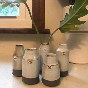 handmade bud vase, ceramic bud vase, pottery bud vase, bud vase, hostess gift, small vase, miniature vase, white bud vase 