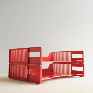 Vintage Red Paper Tray, Letter Holder, Mail Sort, File Sort, Vintage Office Supplies, Eldon Office 1977 Desk Organizer in Red Plastic 