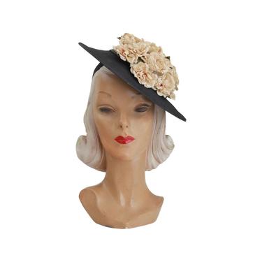 1940s Black Platter Floral Tilt Hat - 1940s Floral Hat - 1940s Black Tilt Hat - 1940s Platter Tilt Hat - 1940s White Flower Hat - 1940s Hat 