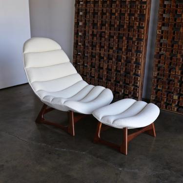 Adrian Pearsall Lounge Chair and Ottoman for Craft Associates Inc., circa 1960