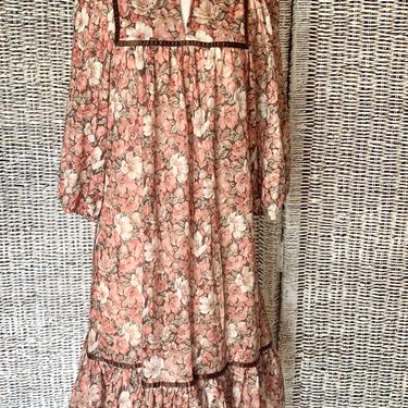 Vintage 70s Dress, Cottage Core, Prairie, Earth Tones Floral, Fully Sheer, Hippie Boho, Shift 