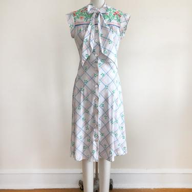 White Floral Placement Print Midi-Dress with Tie Neck - 1970s 