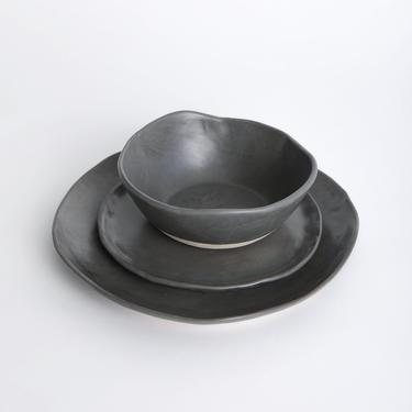 Charcoal Shino 3 Piece Set, Dinnerware Set, Dinner Plate, Ceramic Plate, Ceramic Bowl, Grey 