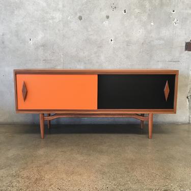 Mid Century Modern Style Record Cabinet / Credenza