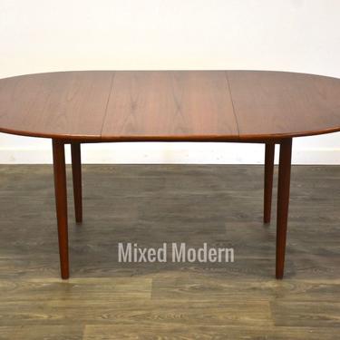 Oval Danish Teak Extendable Dining Table 