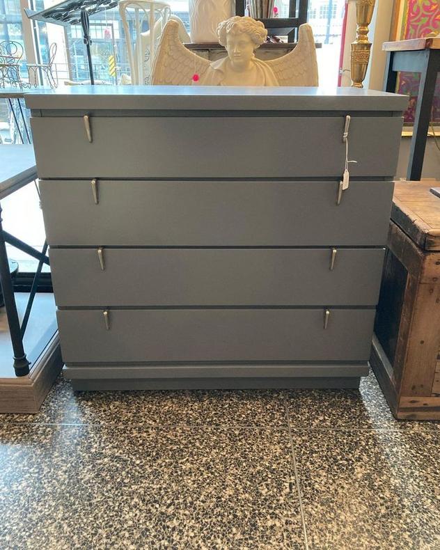Gray painted mid century bachelors chest. 32.25” x 18” x 31.25”