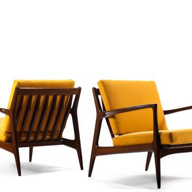 Mid Century Modern &quot;Blade Arm” Lounge Chairs ( Set of 2) Designed by Kofod Larsen for Selig 