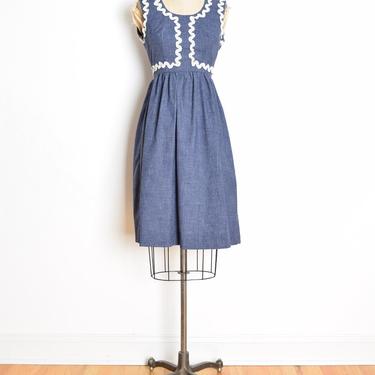 vintage 70s dress SWIRL denim white ric rac crochet embroidered babydoll mini XS clothing 