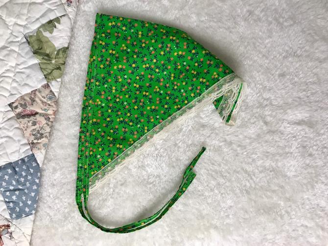 Green Calico Floral &amp; Lace Hair Kerchief 