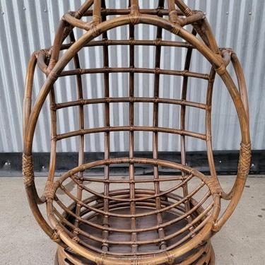 Bamboo Swivel Egg Chair 