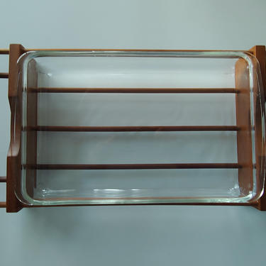 Mid Century Modern Glass Pyrex Casserole and Wood Holder Carrier 