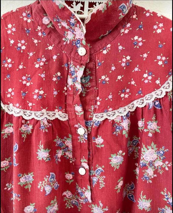 Vintage red gunne sax dupe prairie boho house dress XS lace floral 