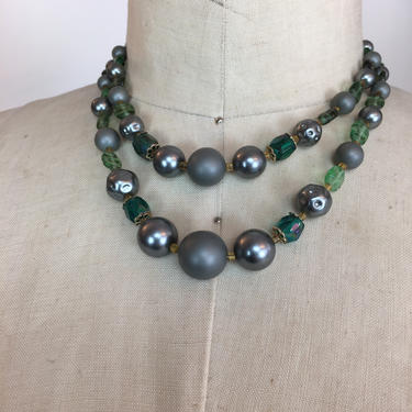 1950s beaded necklace, Multi strand necklace, vintage 50s necklace, mrs. Maisel style, Green pearls, mid century costume jewelry 
