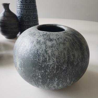 Medium Gray Skies Sphere Weedpot Vase Studio Pottery Signed Art Vintage Mid Century Germany 