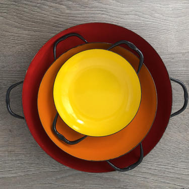 Vintage Mid Century Enamelware, Mid Century Polish Enamel Casserole Dishes, 1960s Kitchen Cookware, Made In Poland, Red Orange Yellow 