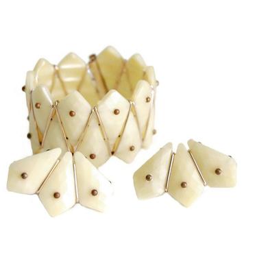 Art Deco Lucite Ivory Flexible Cuff Bracelet & Clip Earrings Vintage Jewelry West Germany Modernist Geometric Fashion Accessory Collectibles 