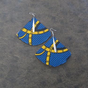 Large African print earrings, Ankara earrings, wood earrings, bold statement earrings, Afrocentric earrings, huge batik earrings, blue 