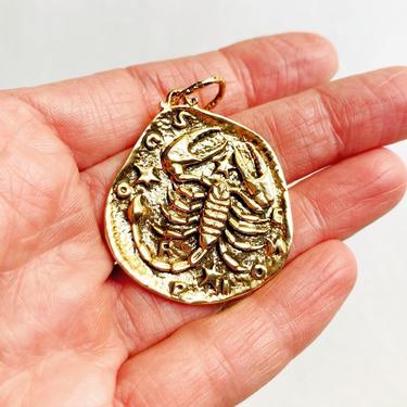 Vintage Modernist 14K Gold Zodiac Scorpio Medallion in the Manner of Gioconda 